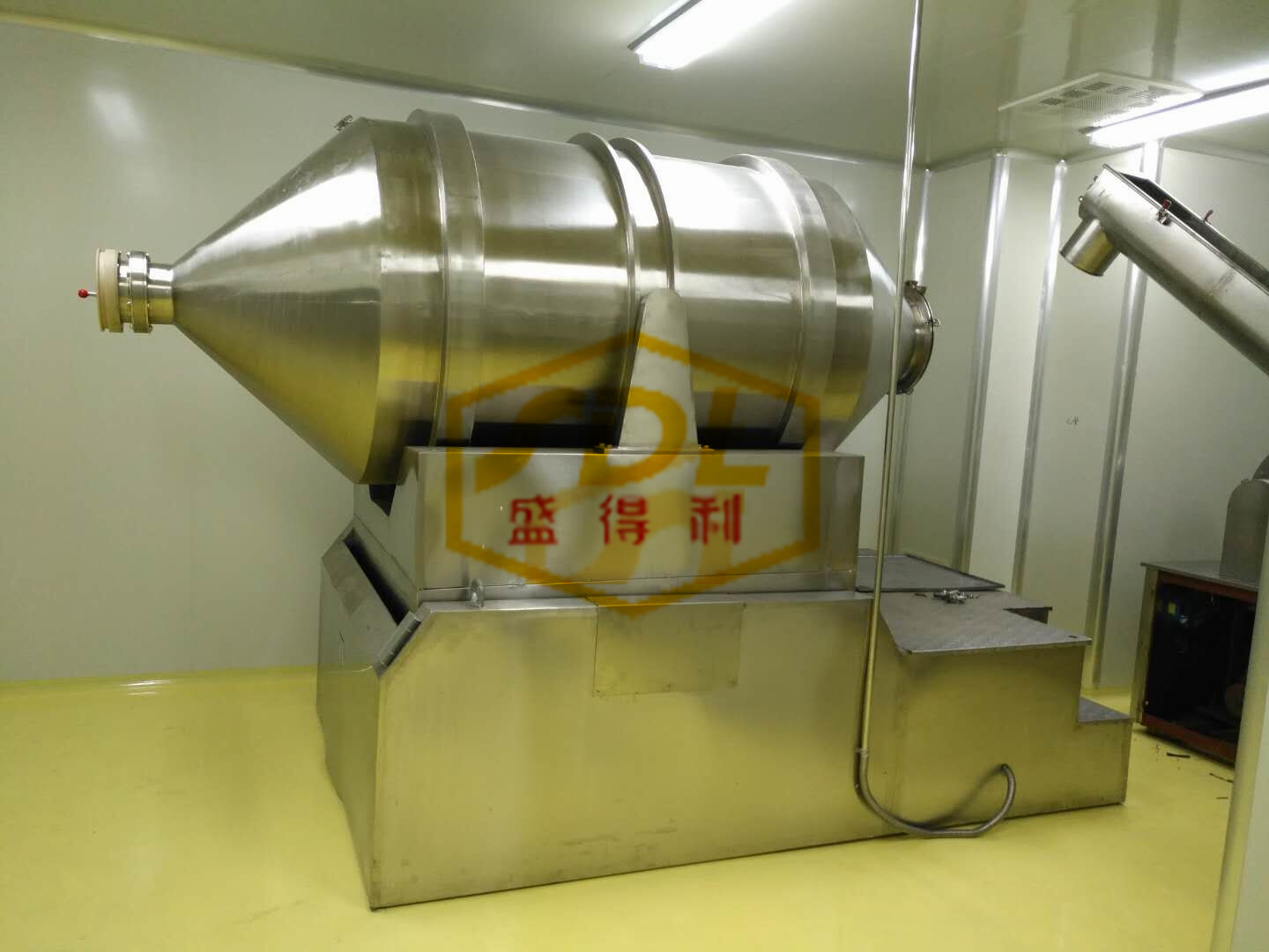 3000L二維混合機 (2)